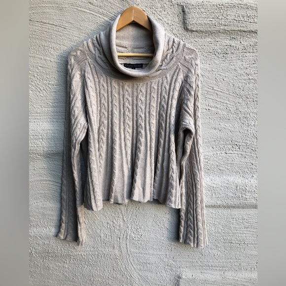 Charlie Brown Sweater. Cable Knit, Swingy Body with Slight Cowl Neck. Size- AU 4 - Picture 3 of 13